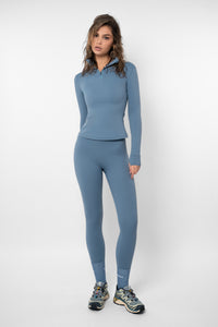 Quarter Zip Top